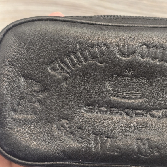 Juicy Couture Rare Vintage Small Makeup Cosmetics and Toiletry Bag Black Leather - Picture 3 of 5